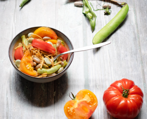 udon and tomato salad